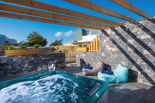 Enorme Infinity Beach